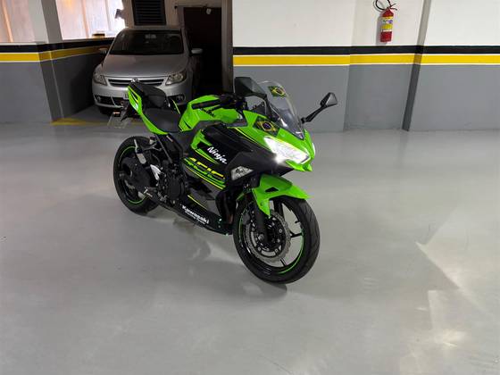 KAWASAKI NINJA 400 KAWASAKI NINJA 400